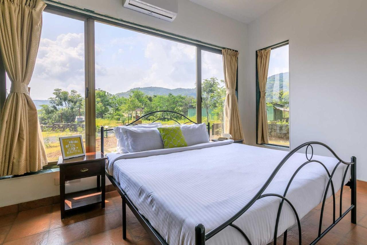 Stayvista'S Shivom Villa 1 - A Serene Escape With Views Of The Valley And Lake Lonavala Εξωτερικό φωτογραφία